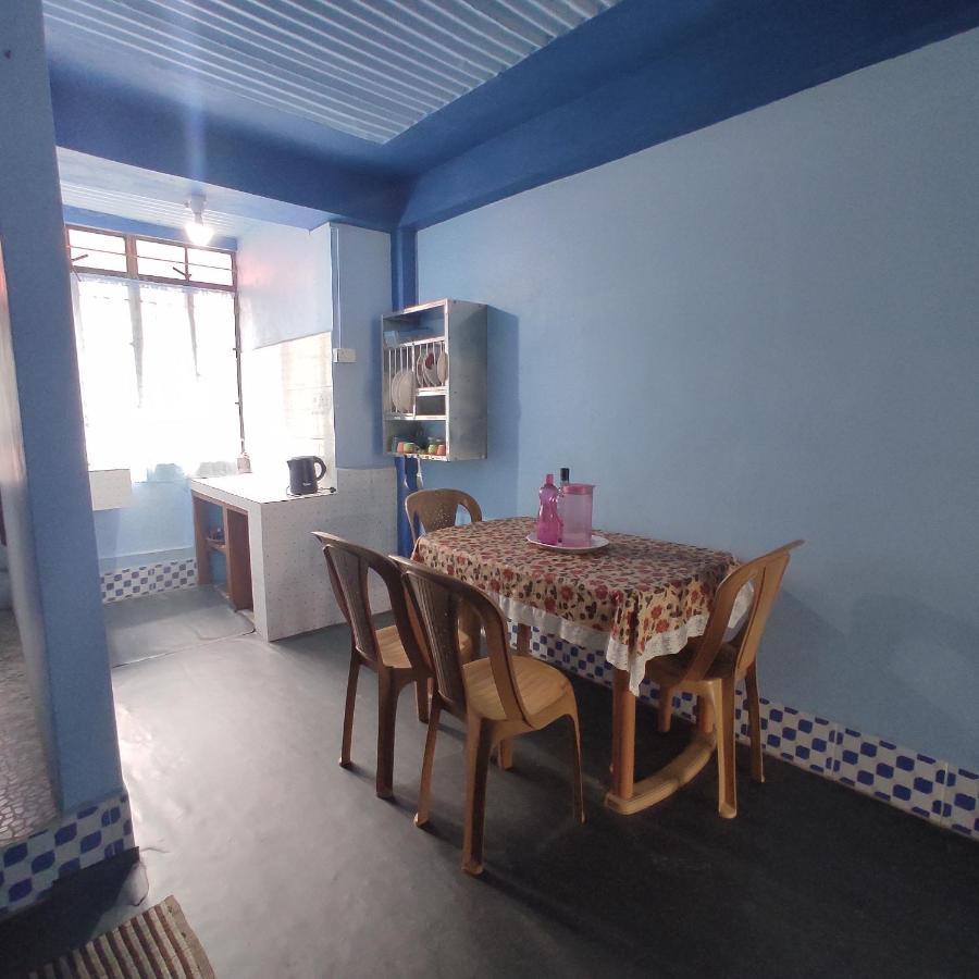 D Cloud Guesthouse チェラプンジ エクステリア 写真